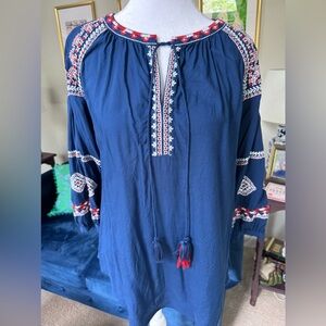Embroidered Loft tunic top ( looks like Anthropologie!) in navy